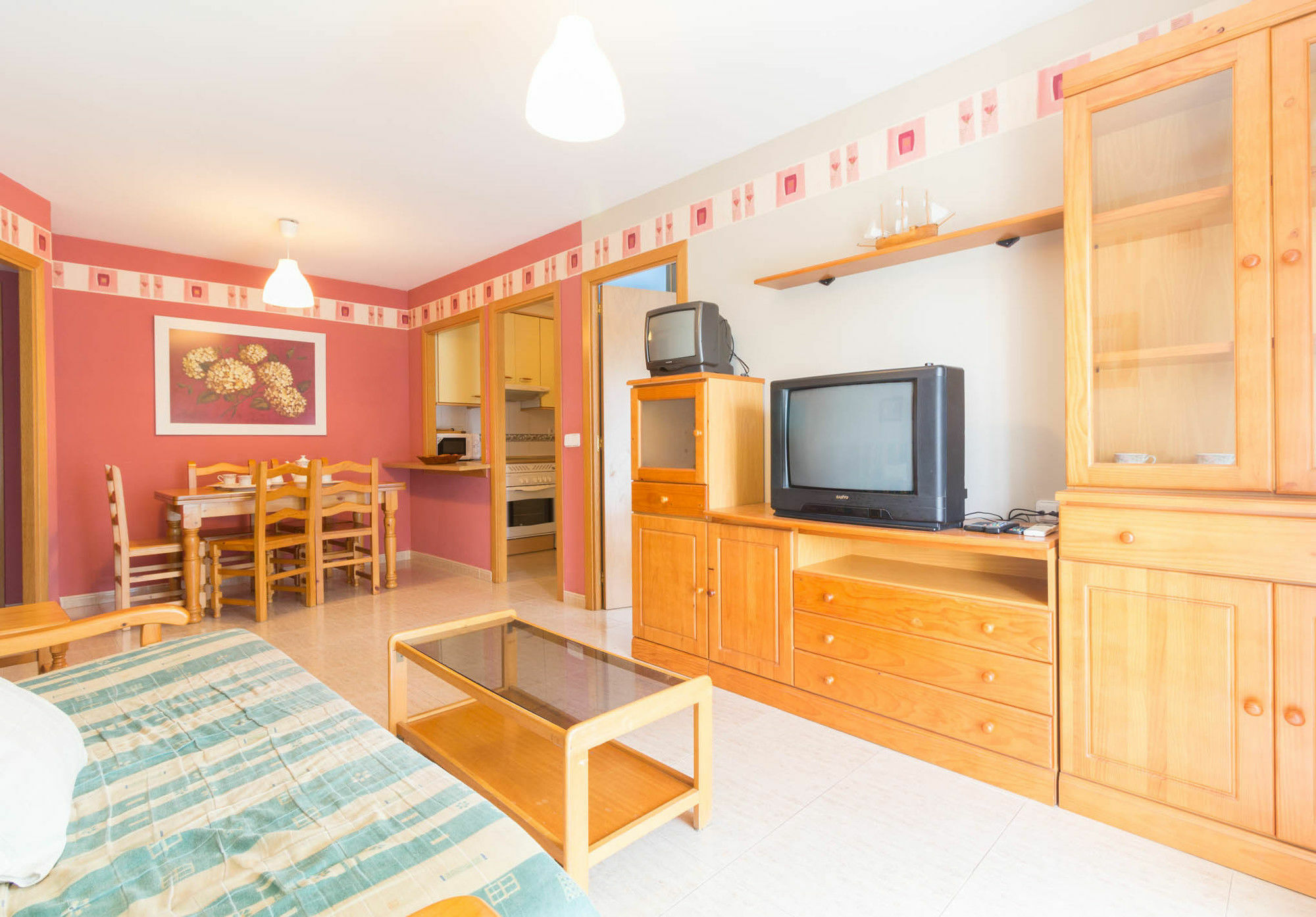 Costa Daurada Apartaments - Larimar Salou Exteriör bild