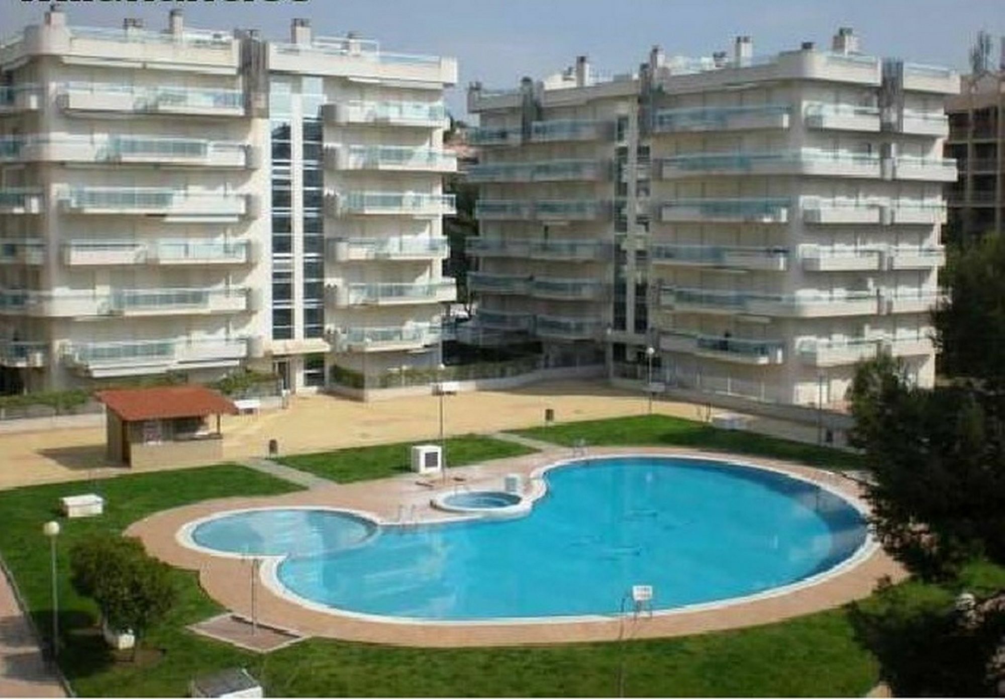 Costa Daurada Apartaments - Larimar Salou Exteriör bild